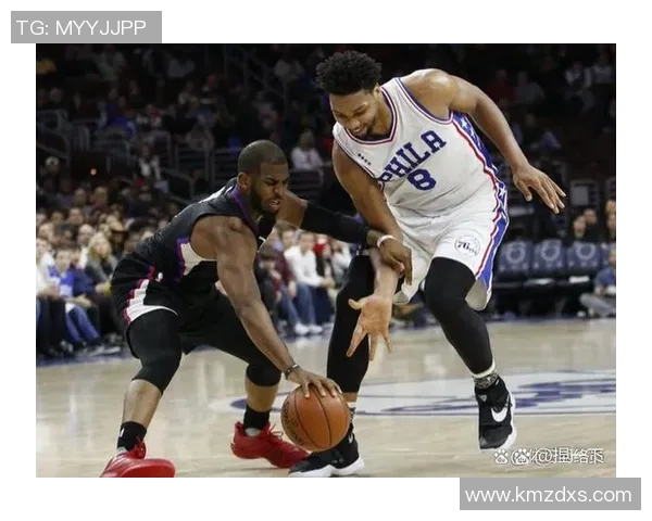 33号篮球明星是如何在赛场上创造传奇与荣耀的故事